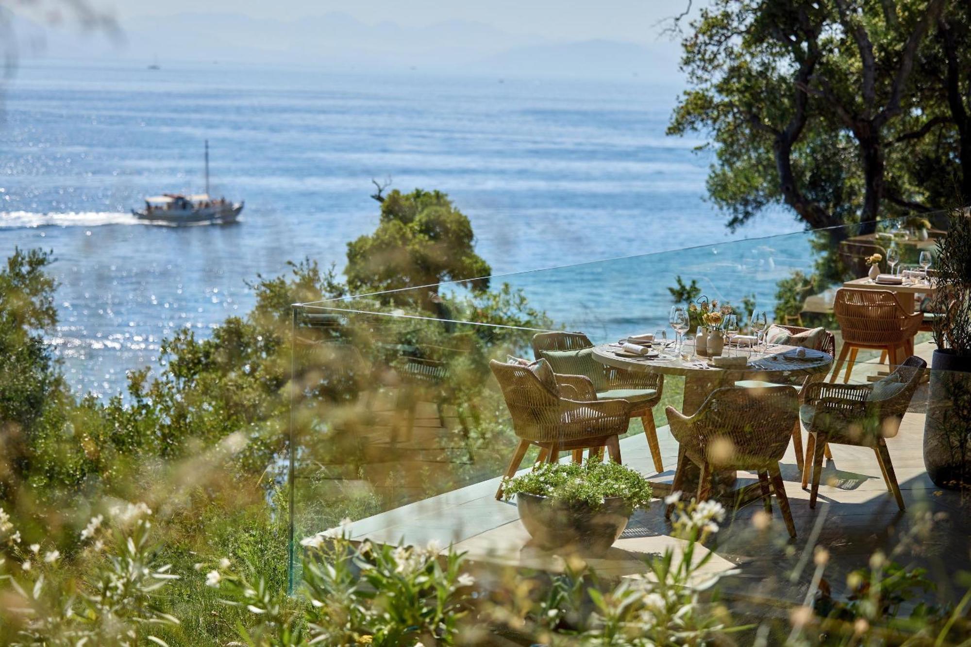 Ikos Odisia Corfu (city)