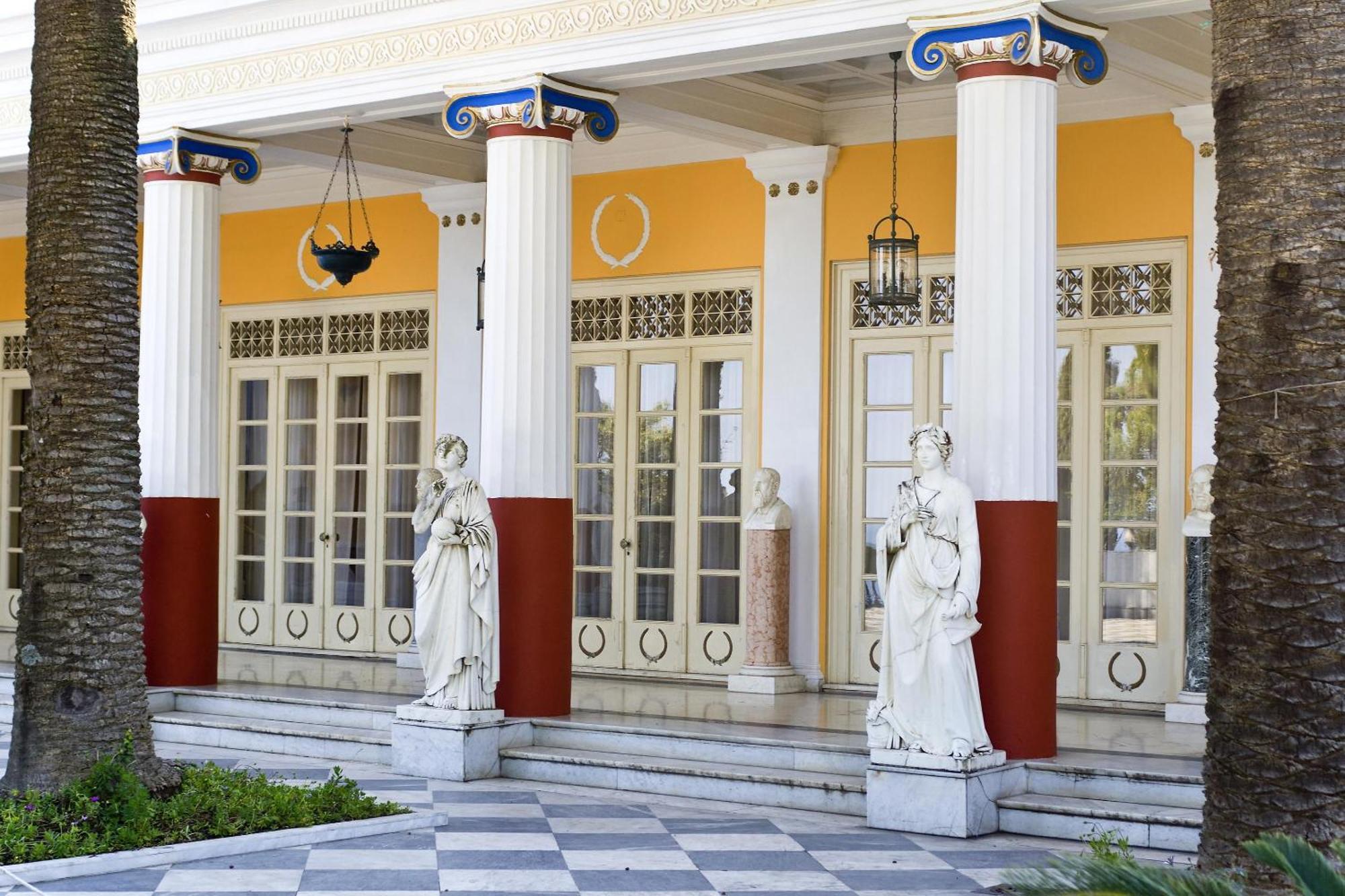 Resort Ikos Odisia *