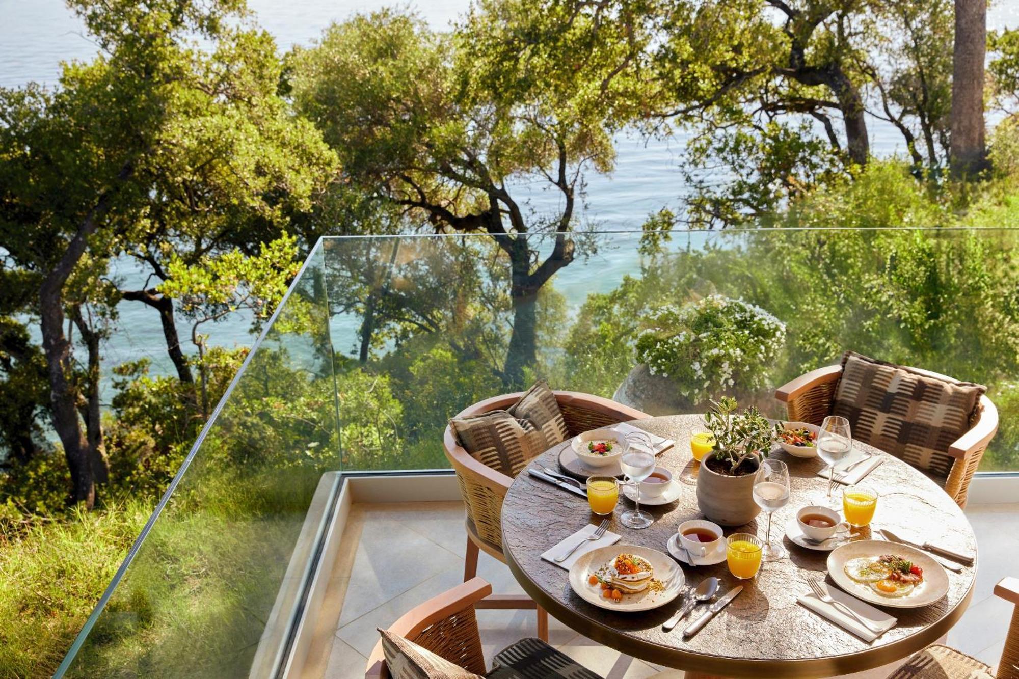 Resort Ikos Odisia Corfu (city)
